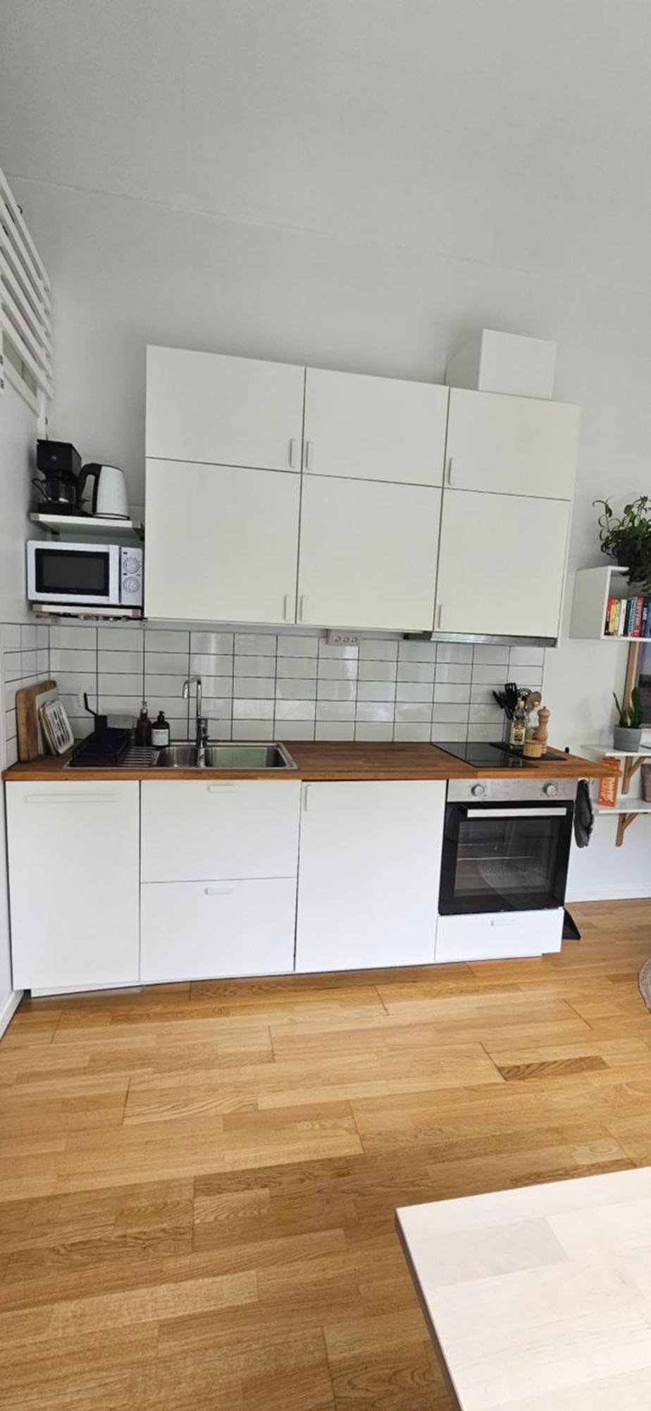 Tiny Grey House With Loft, 15 Min From City Center 哥德堡 外观 照片